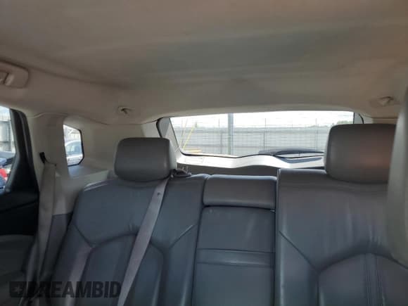 ✅ 2010 Cadillac SRX • VIN: 3GYFNGEY8AS522639 • Lot: 64840725. Wystawiony na Copart z przebiegiem 146 371 mil. Bezpłatny archiwum sprzedaży aukcyjnych z USA i szczegółowy raport historii pojazdu na DreamBid. Zdjęcie 10.