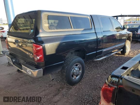 2007 Dodge 1500 SLT z VIN 3D7KS19D27G837858, wystawiony jako Copart lot #53492505 z przebiegiem 187 786 mil mil oraz Szkoda całkowita • Salvage title. Historia ofert i sprzedaży dostępna na DreamBid. Obrazek 3.