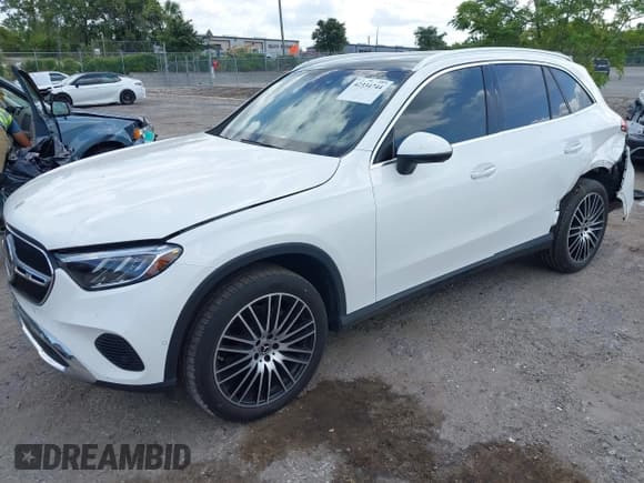 ✅ 2023 Mercedes-Benz GLC 300 • VIN: W1NKM4HB5PF056901 • Lot: 42334744. Listed on IAAI with 22,452 mi. Free auction sales archive from the USA and detailed vehicle history report at DreamBid. Image 2.