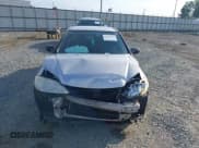 ✅ 2005 Honda Civic VP • VIN: 1HGEM22155L038116 • Lot: 42550929. Wystawiony na IAAI z przebiegiem 143 103 mil. Bezpłatny archiwum sprzedaży aukcyjnych z USA i szczegółowy raport historii pojazdu na DreamBid. Zdjęcie 13.