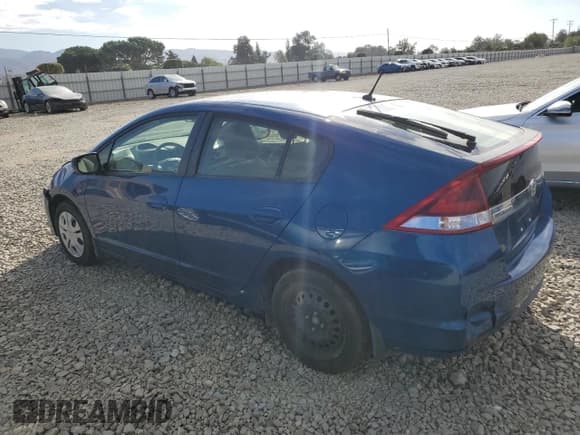 ✅ 2013 Honda Insight LX • VIN: JHMZE2H50DS005616 • Lot: 86175235. Listed on Copart with 117,671 mi. Free auction sales archive from the USA and detailed vehicle history report at DreamBid. Image 2.