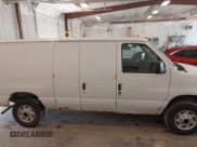 ✅ 2014 Ford Econoline Cargo Commercial • VIN: 1FTNE2EW8EDA09190 • Lot: 42655816. Wystawiony na IAAI z przebiegiem 212 534 mil. Bezpłatny archiwum sprzedaży aukcyjnych z USA i szczegółowy raport historii pojazdu na DreamBid. Zdjęcie 13.
