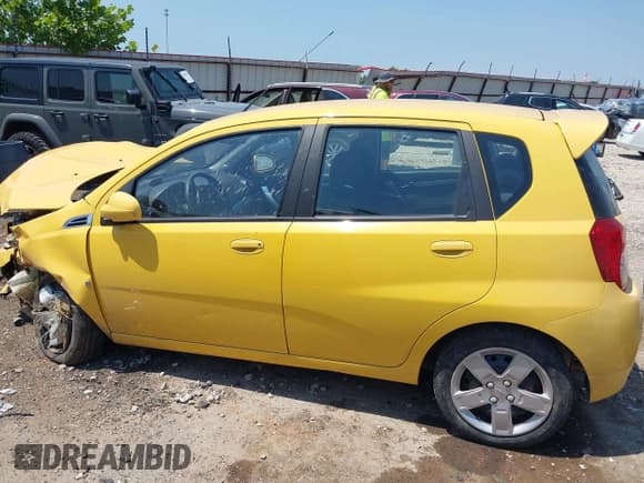✅ 2009 Chevrolet Aveo 2LT • VIN: KL1TG66E19B646381 • Lot: 42915483. Listed on IAAI with 78,267 mi. Free auction sales archive from the USA and detailed vehicle history report at DreamBid. Image 14.