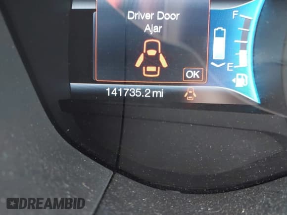 ✅ 2015 Ford Fusion S Hybrid • VIN: 3FA6P0UU4FR175630 • Lot: 42209198. Wystawiony na IAAI z przebiegiem 141 735 mil. Bezpłatny archiwum sprzedaży aukcyjnych z USA i szczegółowy raport historii pojazdu na DreamBid. Zdjęcie 7.