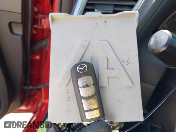 ✅ 2018 Mazda 3 GS • VIN: JM1BN1V78J1174884 • Lot: 43334639. Listed on IAAI with 84,400 mi. Free auction sales archive from the USA and detailed vehicle history report at DreamBid. Image 11.