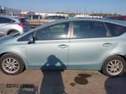 ✅ 2015 Toyota Prius Two • VIN: JTDZN3EUXFJ034438 • Lot: 43014542. Listed on IAAI with 147,462 mi. Free auction sales archive from the USA and detailed vehicle history report at DreamBid. Image 14.