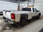 ✅ 2007 Chevrolet Silverado 1500 Work Truck • VIN: 1GCEC19J17E567555 • Lot: 62133465. Listed on Copart with 87,823 mi. Free auction sales archive from the USA and detailed vehicle history report at DreamBid. Image 3.