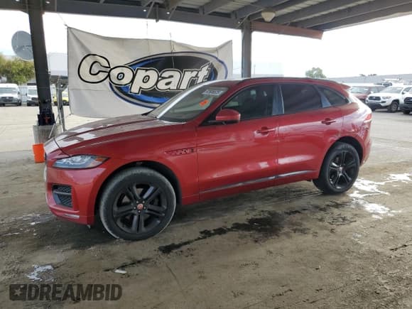 ✅ 2017 Jaguar F-Pace 35t R-Sport • VIN: SADCL2BV2HA062857 • Лот: 92608525. Опубликован ранее на Copart с пробегом 175 009 миль. Бесплатный доступ к архиву аукционных продаж из США и подробный отчёт об истории автомобиля на DreamBid. Изображение 1.