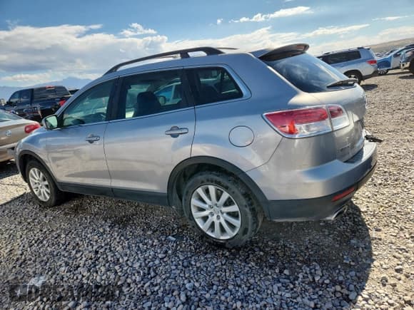 ✅ 2008 Mazda CX-9 Touring • VIN: JM3TB38A080149985 • Лот: 84927645. Опубликован ранее на Copart с пробегом 275 399 миль. Бесплатный доступ к архиву аукционных продаж из США и подробный отчёт об истории автомобиля на DreamBid. Изображение 2.