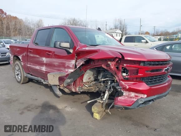 ✅ 2020 Chevrolet Silverado 1500 RST • VIN: 1GCUYEEL0LZ284112 • Lot: 43647673. Wystawiony na IAAI z przebiegiem 64 977 mil. Bezpłatny archiwum sprzedaży aukcyjnych z USA i szczegółowy raport historii pojazdu na DreamBid. Zdjęcie 1.