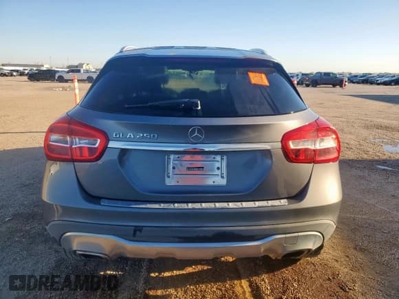 ✅ 2018 Mercedes-Benz GLA 250 • VIN: WDCTG4EB4JJ429545 • Lot: 89628975. Listed on Copart with 148,840 mi. Free auction sales archive from the USA and detailed vehicle history report at DreamBid. Image 6.