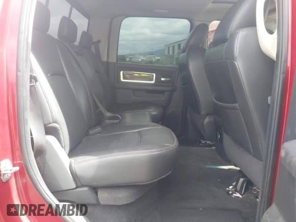 2010 Dodge 1500 Sport z VIN 1D7RV1CT1AS210154, wystawiony jako IAAI lot #41949799 z przebiegiem 147 783 mil mil oraz . Historia ofert i sprzedaży dostępna na DreamBid. Obrazek 8.