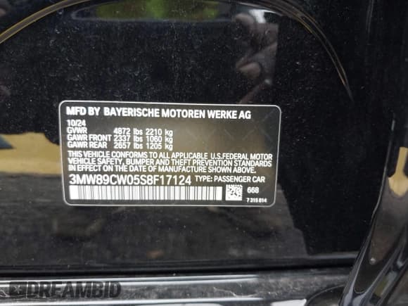 ✅ 2025 BMW 3 Series 330i xDrive • VIN: 3MW89CW05S8F17124 • Lot: 43264941. Wystawiony na IAAI z przebiegiem 857 mil. Bezpłatny archiwum sprzedaży aukcyjnych z USA i szczegółowy raport historii pojazdu na DreamBid. Zdjęcie 9.