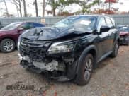 ✅ 2024 Nissan Pathfinder SL • VIN: 5N1DR3CC4RC294735 • Лот: 43627540. Опубликован ранее на IAAI с пробегом 16 897 миль. Бесплатный доступ к архиву аукционных продаж из США и подробный отчёт об истории автомобиля на DreamBid. Изображение 2.