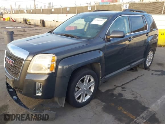✅ 2011 GMC Terrain SLT-1 • VIN: 2CTFLUE58B6271268 • Lot: 43664177. Wystawiony na IAAI z przebiegiem 158 804 mil. Bezpłatny archiwum sprzedaży aukcyjnych z USA i szczegółowy raport historii pojazdu na DreamBid. Zdjęcie 2.