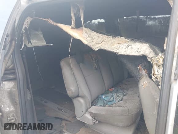 ✅ 2005 Chrysler Town & Country • VIN: 1C4GP45R95B295247 • Lot: 39289938. Listed on IAAI with Not provided. Free auction sales archive from the USA and detailed vehicle history report at DreamBid. Image 8.