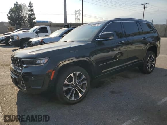 ✅ 2022 Jeep Grand Cherokee Overland • VIN: 1C4RJJDG2N8571046 • Lot: 67636445. Listed on Copart with 47,698 mi. Free auction sales archive from the USA and detailed vehicle history report at DreamBid. Image 1.