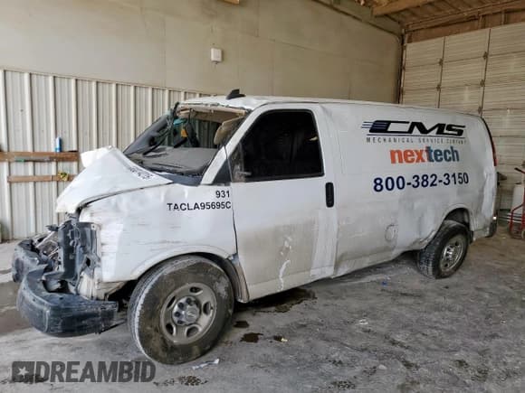 ✅ 2017 Chevrolet Express Cargo • VIN: 1GCWGAFF1H1119284 • Lot: 68014215. Wystawiony na Copart z przebiegiem Nie podano. Bezpłatny archiwum sprzedaży aukcyjnych z USA i szczegółowy raport historii pojazdu na DreamBid. Zdjęcie 1.