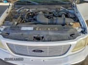 ✅ 2001 Ford F-150 XLT • VIN: 1FTRW08L41KC11826 • Lot: 94790815. Listed on Copart with 220,748 mi. Free auction sales archive from the USA and detailed vehicle history report at DreamBid. Image 11.