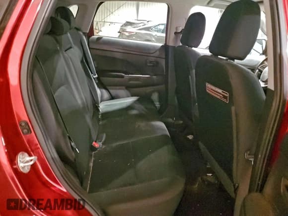 ✅ 2015 Mitsubishi Outlander ES • VIN: 4A4AR3AU0FE007984 • Lot: 95284395. Wystawiony na Copart z przebiegiem 161 481 mil. Bezpłatny archiwum sprzedaży aukcyjnych z USA i szczegółowy raport historii pojazdu na DreamBid. Zdjęcie 11.