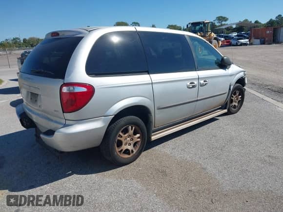 2004 Dodge Caravan SXT z VIN 1D4GP45R84B533235, wystawiony jako IAAI lot #42463887 z przebiegiem 215 027 mil mil oraz . Historia ofert i sprzedaży dostępna na DreamBid. Obrazek 4.