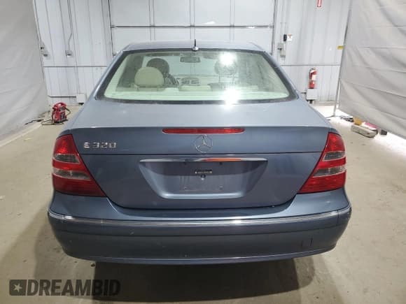 ✅ 2003 Mercedes-Benz E 320 • VIN: WDBUF65J33A258451 • Лот: 80789425. Опубликован ранее на Copart с пробегом Не указан. Бесплатный доступ к архиву аукционных продаж из США и подробный отчёт об истории автомобиля на DreamBid. Изображение 6.