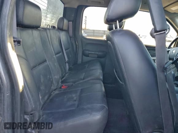 ✅ 2011 Chevrolet Silverado 2500HD LTZ • VIN: 1GC2KYC84BZ269555 • Лот: 94529205. Опубликован ранее на Copart с пробегом 185 460 миль. Бесплатный доступ к архиву аукционных продаж из США и подробный отчёт об истории автомобиля на DreamBid. Изображение 10.