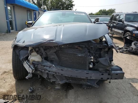 ✅ 2018 Dodge Charger SXT Plus • VIN: 2C3CDXHG3JH144980 • Лот: 70448975. Опубликован ранее на Copart с пробегом 122 821 миль. Бесплатный доступ к архиву аукционных продаж из США и подробный отчёт об истории автомобиля на DreamBid. Изображение 5.