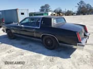 ✅ 1981 Cadillac Eldorado • VIN: 1G6AL5799BE635997 • Лот: 45287175. Опубликован ранее на Copart с пробегом 46 416 миль. Бесплатный доступ к архиву аукционных продаж из США и подробный отчёт об истории автомобиля на DreamBid. Изображение 2.