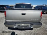 ✅ 2003 Chevrolet S-10 LS • VIN: 1GCDT13X23K144570 • Лот: 49860065. Опубликован ранее на Copart с пробегом 140 192 миль. Бесплатный доступ к архиву аукционных продаж из США и подробный отчёт об истории автомобиля на DreamBid. Изображение 6.