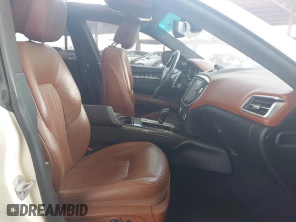 ✅ 2016 Maserati Ghibli • VIN: ZAM57XSA9G1172401 • Лот: 42361682. Опубликован ранее на IAAI с пробегом 109 057 миль. Бесплатный доступ к архиву аукционных продаж из США и подробный отчёт об истории автомобиля на DreamBid. Изображение 5.