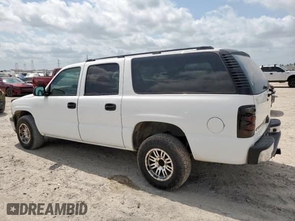 ✅ 2006 Chevrolet Suburban LS • VIN: 3GNEC16Z56G199292 • Лот: 56905005. Опубликован ранее на Copart с пробегом 198 220 миль. Бесплатный доступ к архиву аукционных продаж из США и подробный отчёт об истории автомобиля на DreamBid. Изображение 2.