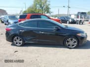 ✅ 2017 Hyundai Elantra SE • VIN: 5NPD84LF2HH035817 • Lot: 43223827. Listed on IAAI with 76,883 mi. Free auction sales archive from the USA and detailed vehicle history report at DreamBid. Image 13.