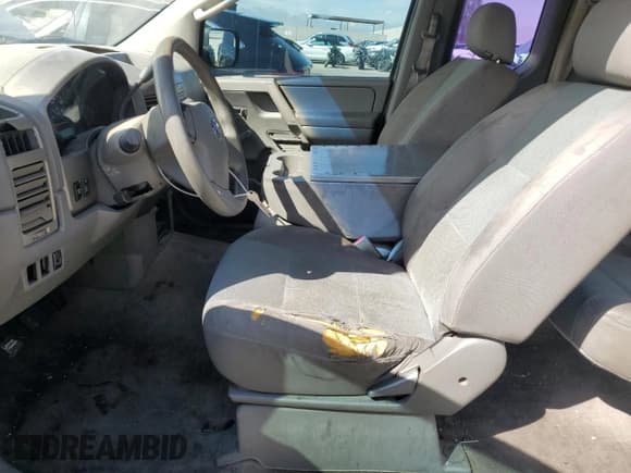 ✅ 2005 Nissan Titan SE • VIN: 1N6AA06A15N513766 • Lot: 48814515. Listed on Copart with 192,517 mi. Free auction sales archive from the USA and detailed vehicle history report at DreamBid. Image 7.