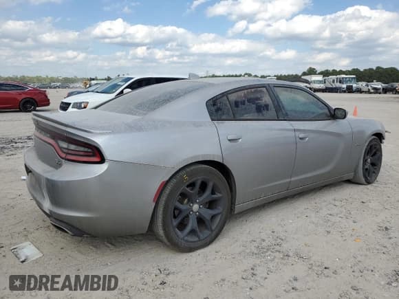 ✅ 2015 Dodge Charger RT • VIN: 2C3CDXCT9FH863033 • Lot: 87444235. Listed on Copart with 163,603 mi. Free auction sales archive from the USA and detailed vehicle history report at DreamBid. Image 3.