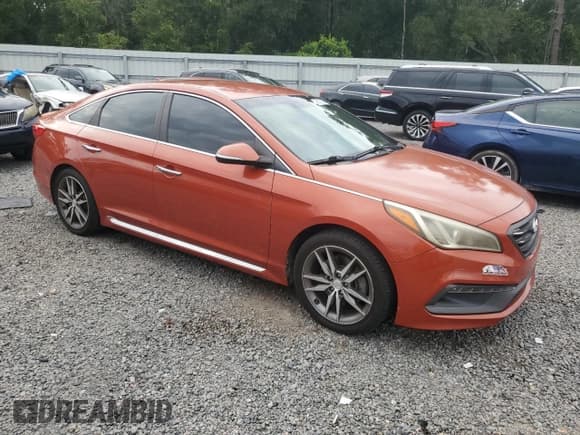 ✅ 2015 Hyundai Sonata Sport • VIN: 5NPE34AB7FH099285 • Lot: 80115815. Wystawiony na Copart z przebiegiem 204 455 mil. Bezpłatny archiwum sprzedaży aukcyjnych z USA i szczegółowy raport historii pojazdu na DreamBid. Zdjęcie 4.