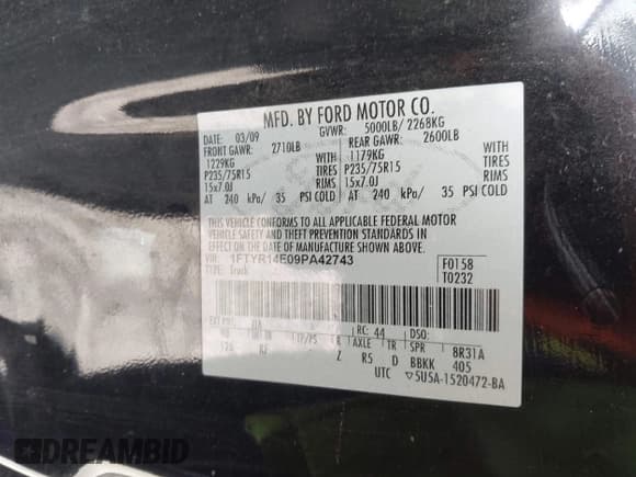 ✅ 2009 Ford Ranger XL • VIN: 1FTYR14E09PA42743 • Lot: 43611790. Wystawiony na IAAI z przebiegiem 142 261 mil. Bezpłatny archiwum sprzedaży aukcyjnych z USA i szczegółowy raport historii pojazdu na DreamBid. Zdjęcie 9.