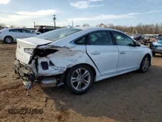 ✅ 2018 Hyundai Sonata Limited • VIN: 5NPE34AF0JH597453 • Lot: 41363713. Listed on Copart with 28,813 mi. Free auction sales archive from the USA and detailed vehicle history report at DreamBid. Image 3.