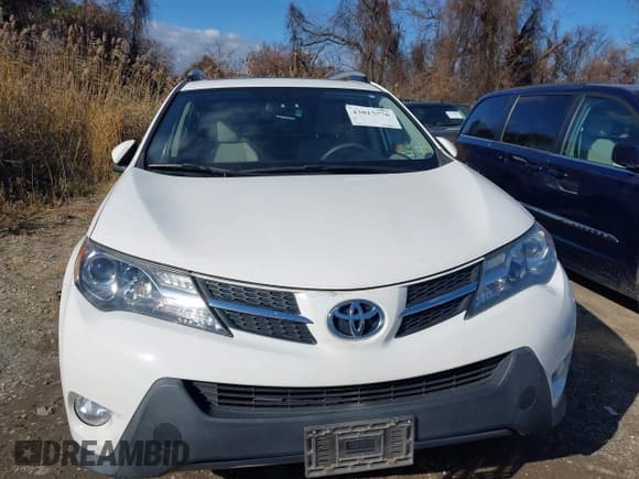 ✅ 2013 Toyota RAV4 XLE • VIN: JTMRFREV7D5026554 • Lot: 43815776. Wystawiony na IAAI z przebiegiem 122 535 mil. Bezpłatny archiwum sprzedaży aukcyjnych z USA i szczegółowy raport historii pojazdu na DreamBid. Zdjęcie 12.