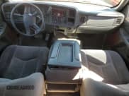 ✅ 2005 Chevrolet Silverado 1500 Z71 • VIN: 2GCEK13T851123004 • Лот: 72475634. Опубликован ранее на Copart с пробегом 198 921 миль. Бесплатный доступ к архиву аукционных продаж из США и подробный отчёт об истории автомобиля на DreamBid. Изображение 8.