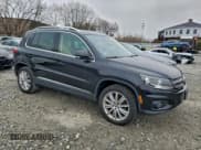 ✅ 2013 Volkswagen Tiguan S • VIN: WVGBV3AX6DW594289 • Lot: 93740985. Listed on Copart with 36,195 mi. Free auction sales archive from the USA and detailed vehicle history report at DreamBid. Image 4.