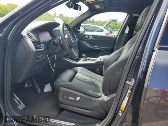 ✅ 2022 BMW X5 xDrive40i • VIN: 5UXCR6C04N9N31737 • Lot: 57100295. Listed on Copart with 26,125 mi. Free auction sales archive from the USA and detailed vehicle history report at DreamBid. Image 7.