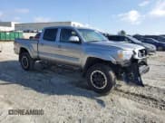 ✅ 2014 Toyota Tacoma • VIN: 3TMMU4FN4EM070041 • Lot: 93401775. Listed on Copart with 178,707 mi. Free auction sales archive from the USA and detailed vehicle history report at DreamBid. Image 4.