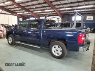 ✅ 2011 Chevrolet Silverado 1500 LT • VIN: 3GCPKSE37BG138043 • Lot: 72391944. Listed on Copart with 184,116 mi. Free auction sales archive from the USA and detailed vehicle history report at DreamBid. Image 2.