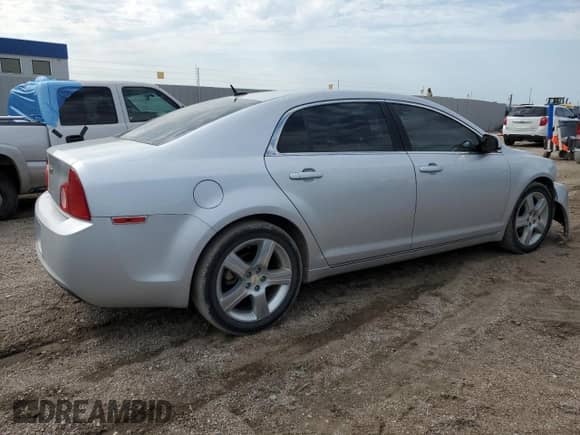 2011 Chevrolet Malibu 2LT z VIN 1G1ZD5E14BF375943, wystawiony jako Copart lot #65962214 z przebiegiem 184 548 mil mil oraz Szkoda całkowita • Salvage title. Historia ofert i sprzedaży dostępna na DreamBid. Obrazek 3.