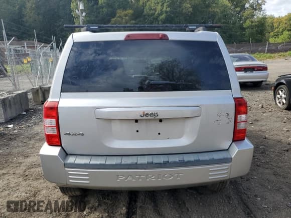 ✅ 2008 Jeep Patriot Sport • VIN: 1J8FF28W88D691563 • Лот: 85105075. Опубликован ранее на Copart с пробегом 192 726 миль. Бесплатный доступ к архиву аукционных продаж из США и подробный отчёт об истории автомобиля на DreamBid. Изображение 6.