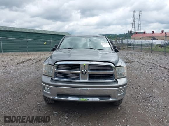 ✅ 2009 Dodge 1500 Laramie • VIN: 1D3HV13T69J527085 • Lot: 42557525. Wystawiony na IAAI z przebiegiem 100 750 mil. Bezpłatny archiwum sprzedaży aukcyjnych z USA i szczegółowy raport historii pojazdu na DreamBid. Zdjęcie 12.