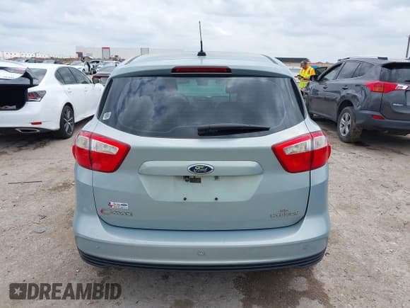 ✅ 2014 Ford C-Max SE • VIN: 1FADP5AU7EL508750 • Lot: 42139897. Wystawiony na IAAI z przebiegiem 117 685 mil. Bezpłatny archiwum sprzedaży aukcyjnych z USA i szczegółowy raport historii pojazdu na DreamBid. Zdjęcie 16.