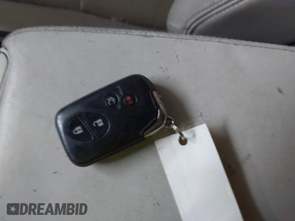 ✅ 2010 Lexus IS 250 C • VIN: JTHFF2C22A2513014 • Лот: 42246371. Опубликован ранее на IAAI с пробегом 135 870 миль. Бесплатный доступ к архиву аукционных продаж из США и подробный отчёт об истории автомобиля на DreamBid. Изображение 11.