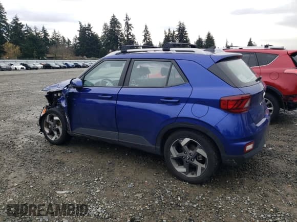 ✅ 2022 Hyundai Venue Limited • VIN: KMHRC8A3XNU161361 • Lot: 81605884. Listed on Copart with 21,056 mi. Free auction sales archive from the USA and detailed vehicle history report at DreamBid. Image 2.